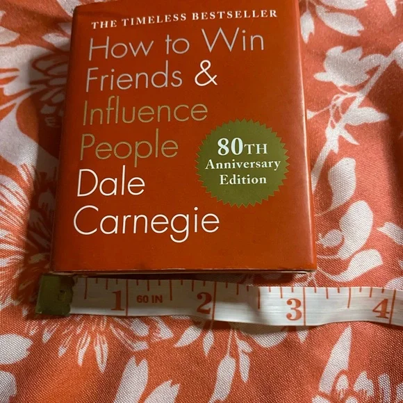 ⭐️How To Win Friends & Influence People 📕 - Picture 2 of 6